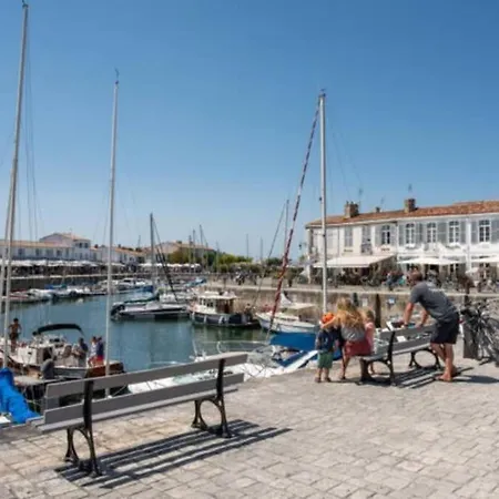 Apartamento Proche du port appartement standing avec Sauna privé Saint-Martin-de-Ré