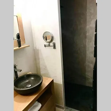 Apartamento Proche du port appartement standing avec Sauna privé *