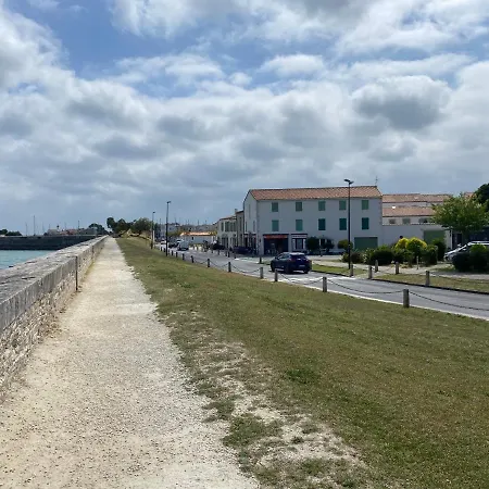 Apartamento Proche du port appartement standing avec Sauna privé